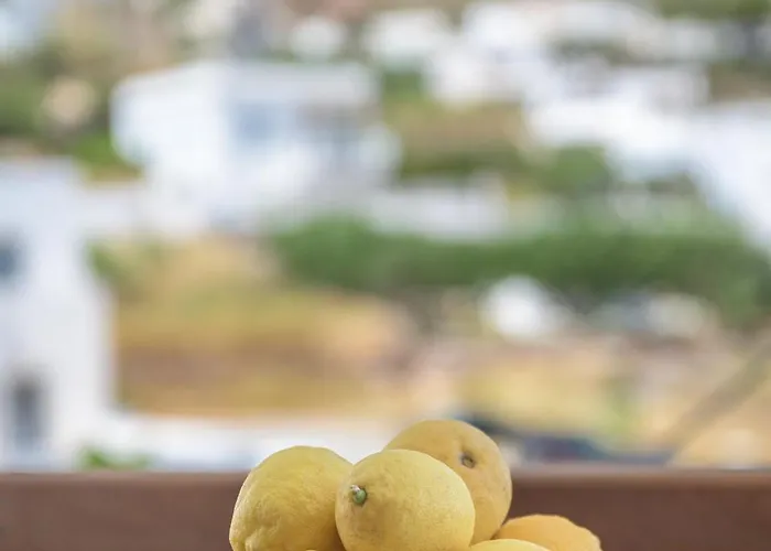 Nobilis View * Plaka (Milos)